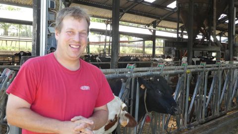 Pascal Franck, membre du bureau des jeunes agriculteurs, estime que l’on « met la charrue avant les bœufs » et souhaite « un renforcement et une pérennité des aides ». © C. Dequidt